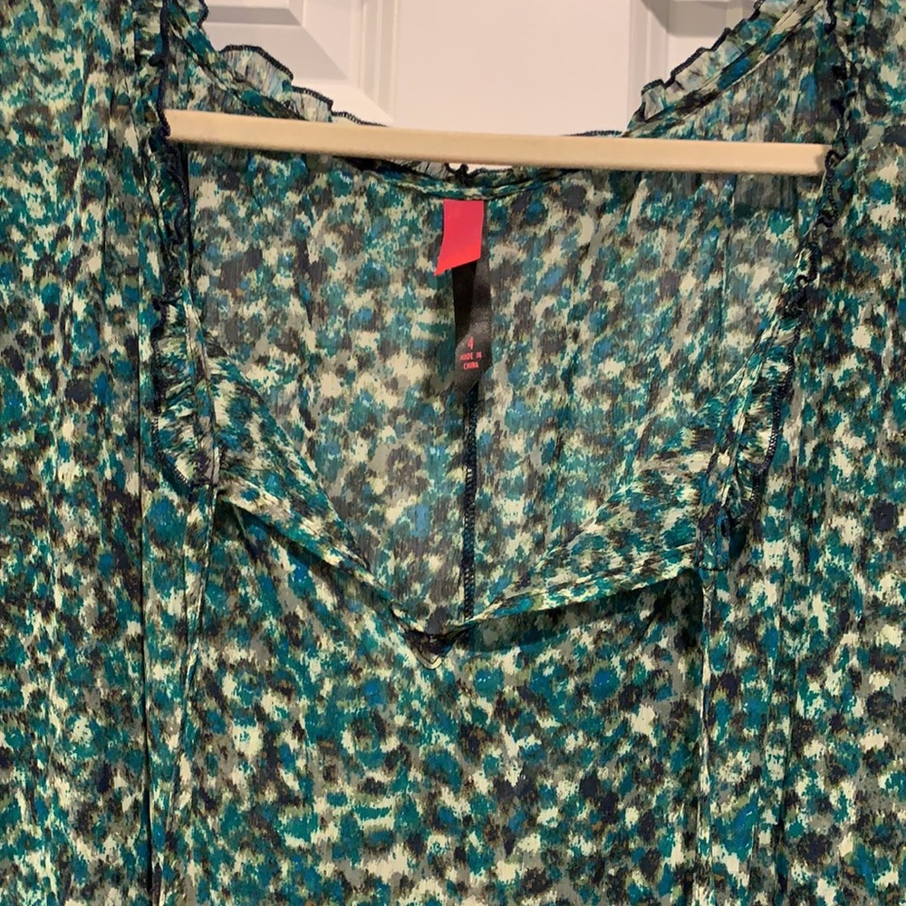 Sheer Elastic Smock Waistband Plus Size Top - Picture 2 of 5